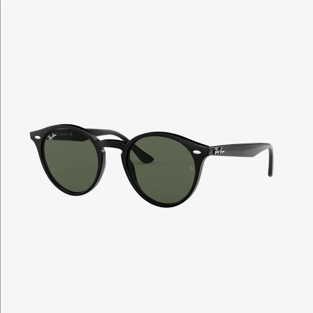Black Ray Ban 2180 Sunglasses 🕶☀️